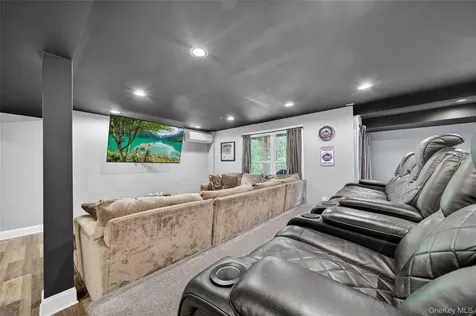 3 Braemar Way Highland Mills NY 10930