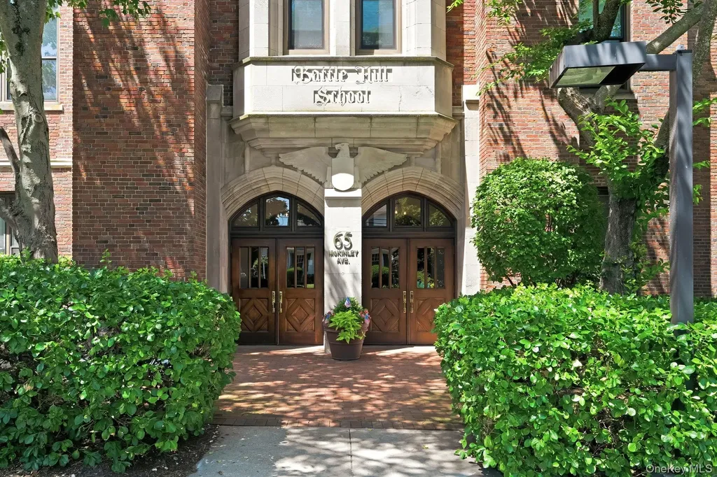 65 Mckinley Avenue White Plains NY 10606