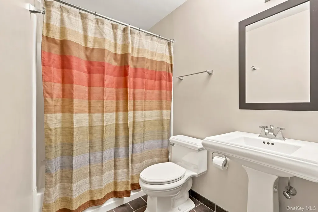 65 Mckinley Avenue White Plains NY 10606