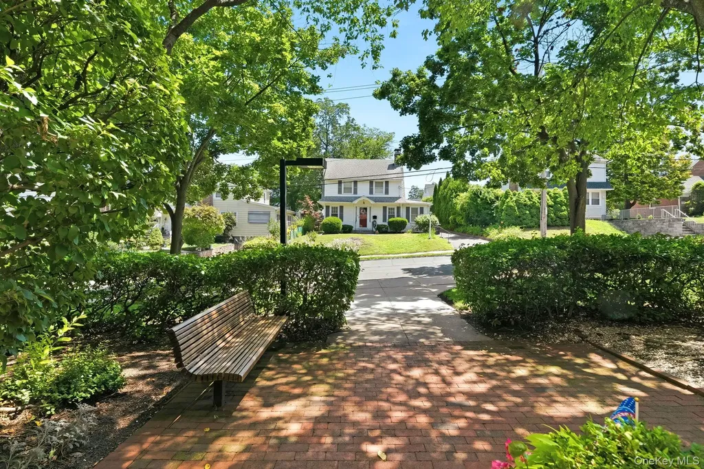 65 Mckinley Avenue White Plains NY 10606