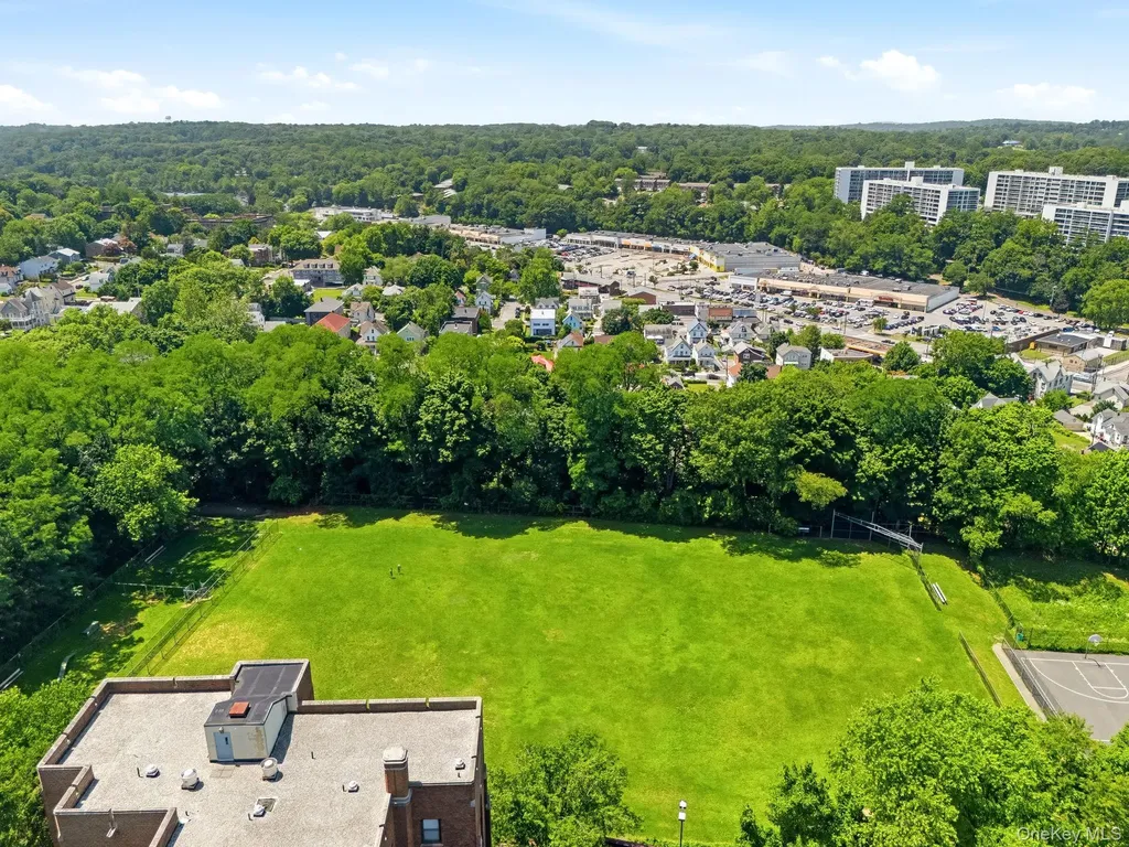 65 Mckinley Avenue White Plains NY 10606