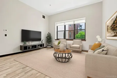 65 Mckinley Avenue White Plains NY 10606