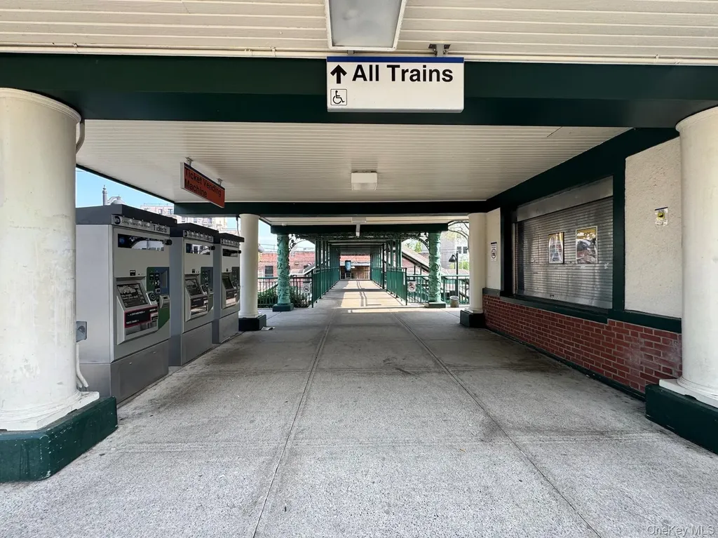 47-27 Bell Boulevard Bayside NY 11361