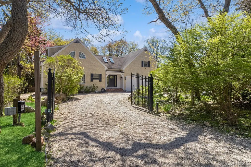 91 Sunset Beach Road Sag Harbor NY 11963