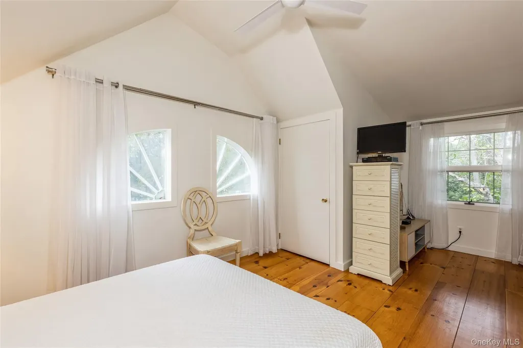 91 Sunset Beach Road Sag Harbor NY 11963