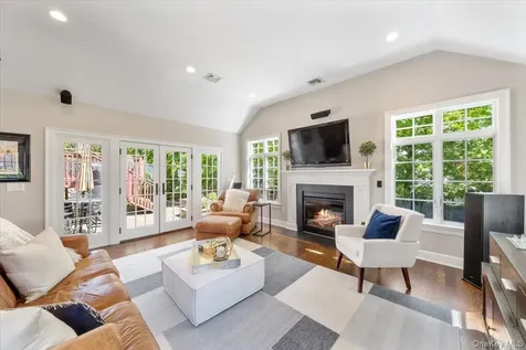 17 Hemlock Road Hartsdale NY 10530