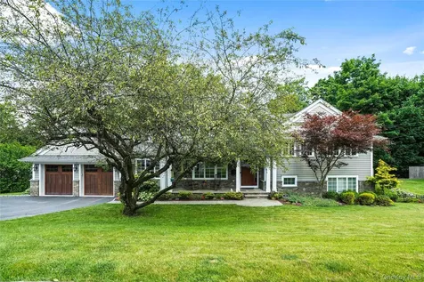 17 Hemlock Road Hartsdale NY 10530