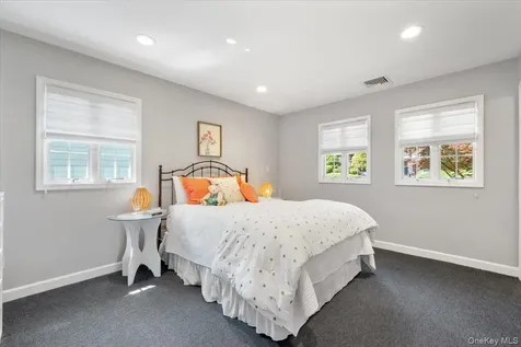 17 Hemlock Road Hartsdale NY 10530