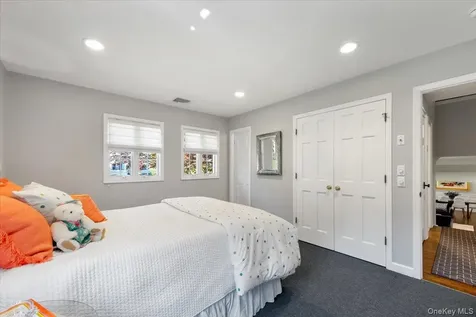 17 Hemlock Road Hartsdale NY 10530