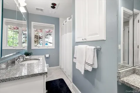 17 Hemlock Road Hartsdale NY 10530