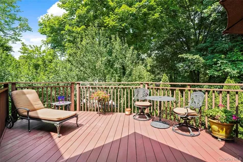 17 Hemlock Road Hartsdale NY 10530