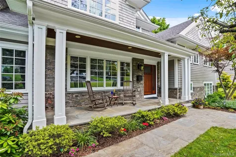 17 Hemlock Road Hartsdale NY 10530