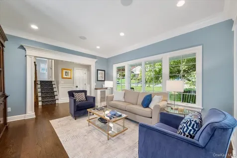 17 Hemlock Road Hartsdale NY 10530