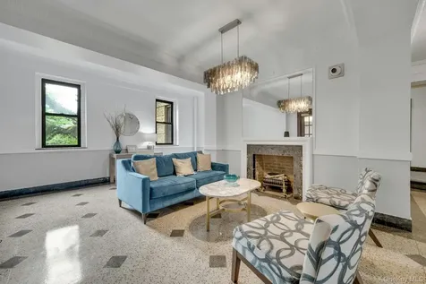 43 Calton Road New Rochelle NY 10804