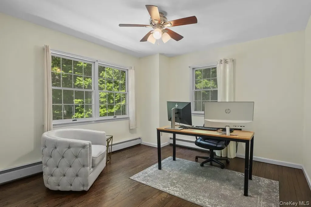 72 Brett Lane Bedford NY 10506
