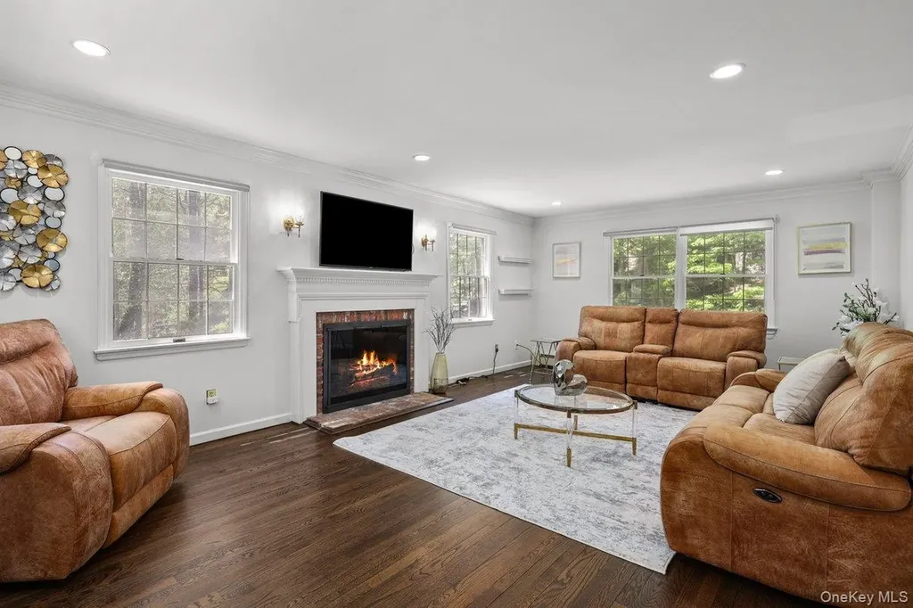 72 Brett Lane Bedford NY 10506