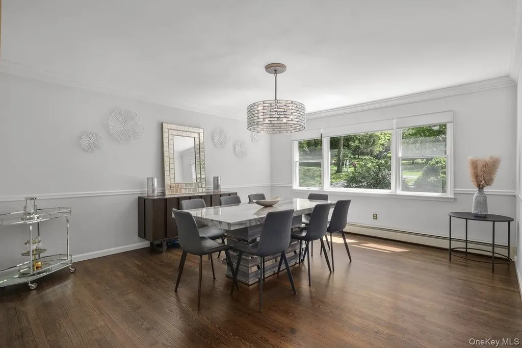 72 Brett Lane Bedford NY 10506