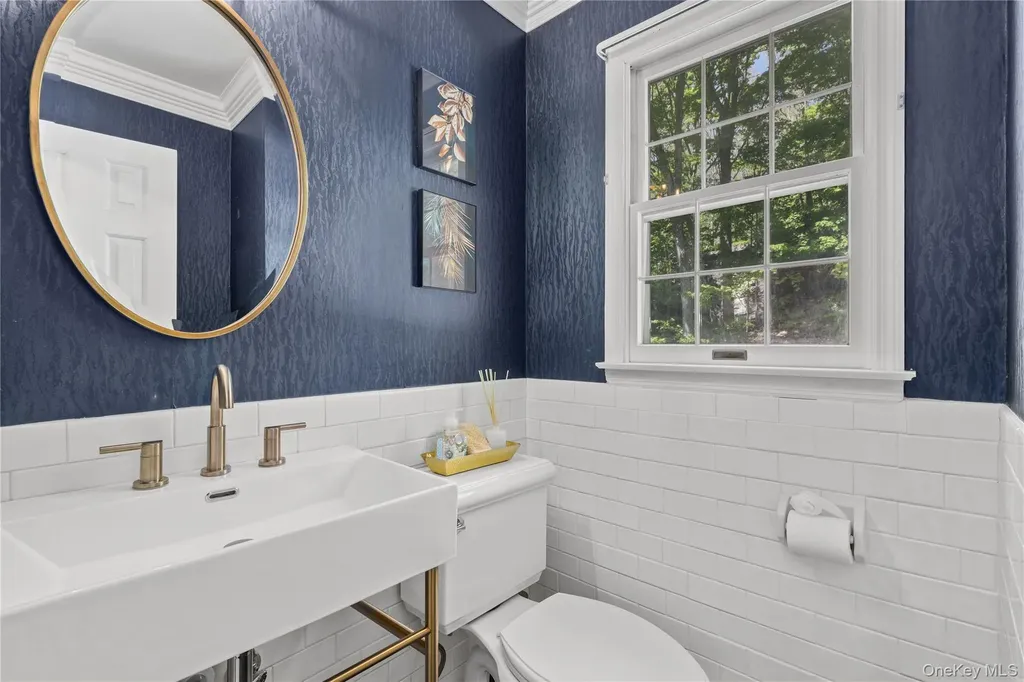 72 Brett Lane Bedford NY 10506