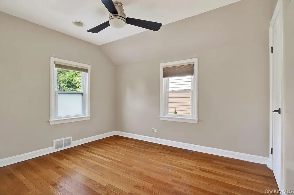155 White Road Scarsdale NY 10583