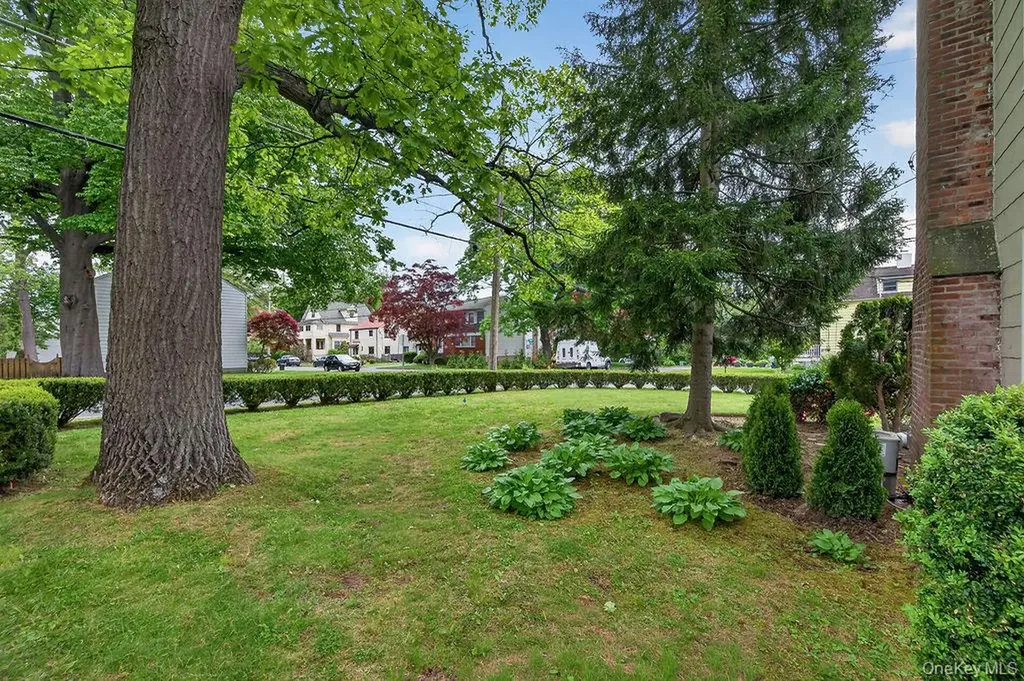 155 White Road Scarsdale NY 10583
