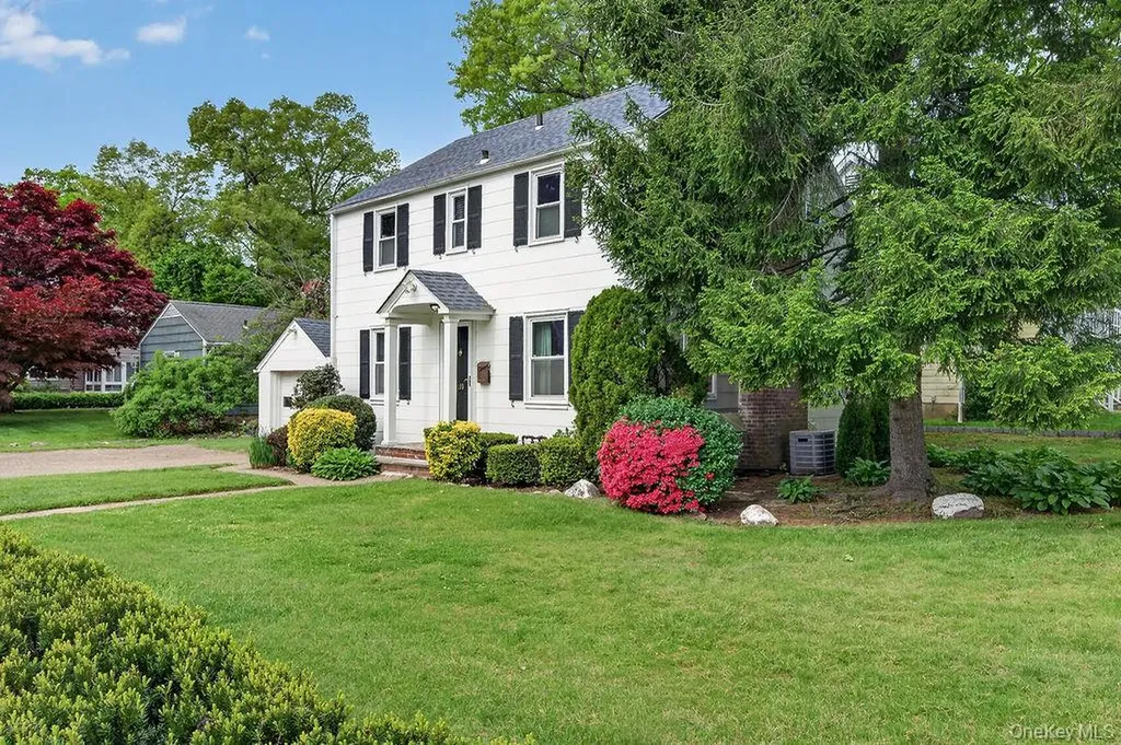 155 White Road Scarsdale NY 10583