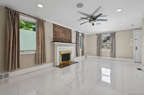 155 White Road Scarsdale NY 10583