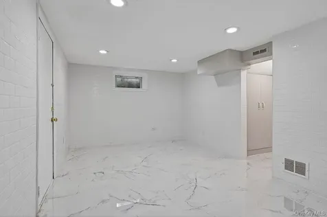 155 White Road Scarsdale NY 10583