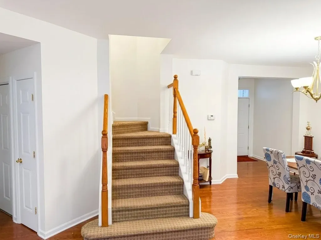 8 Symphony Drive Lake Grove NY 11755