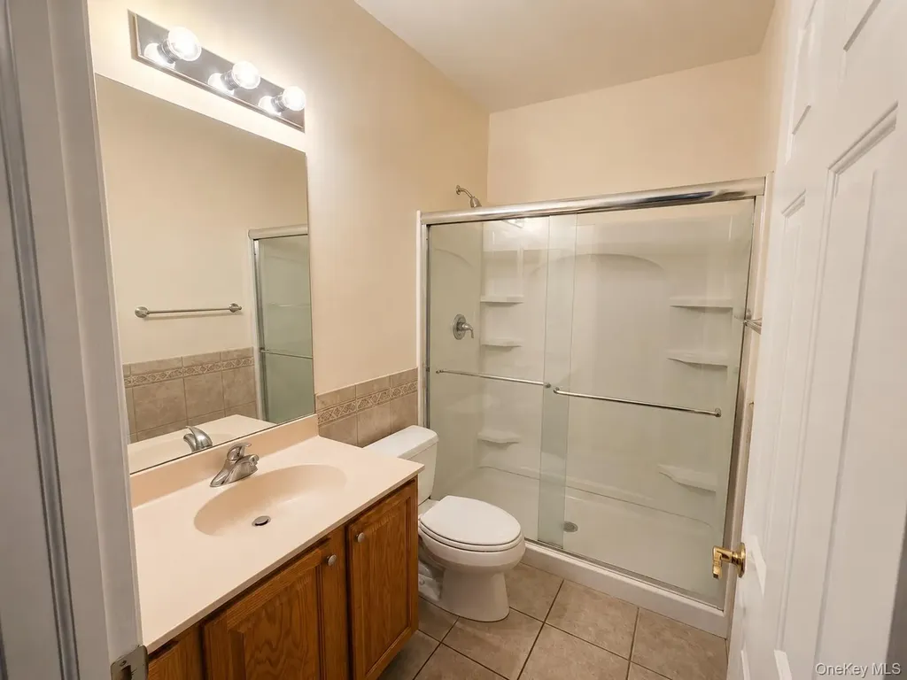 8 Symphony Drive Lake Grove NY 11755