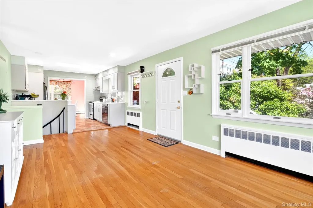25 Hillside Avenue Valhalla NY 10595