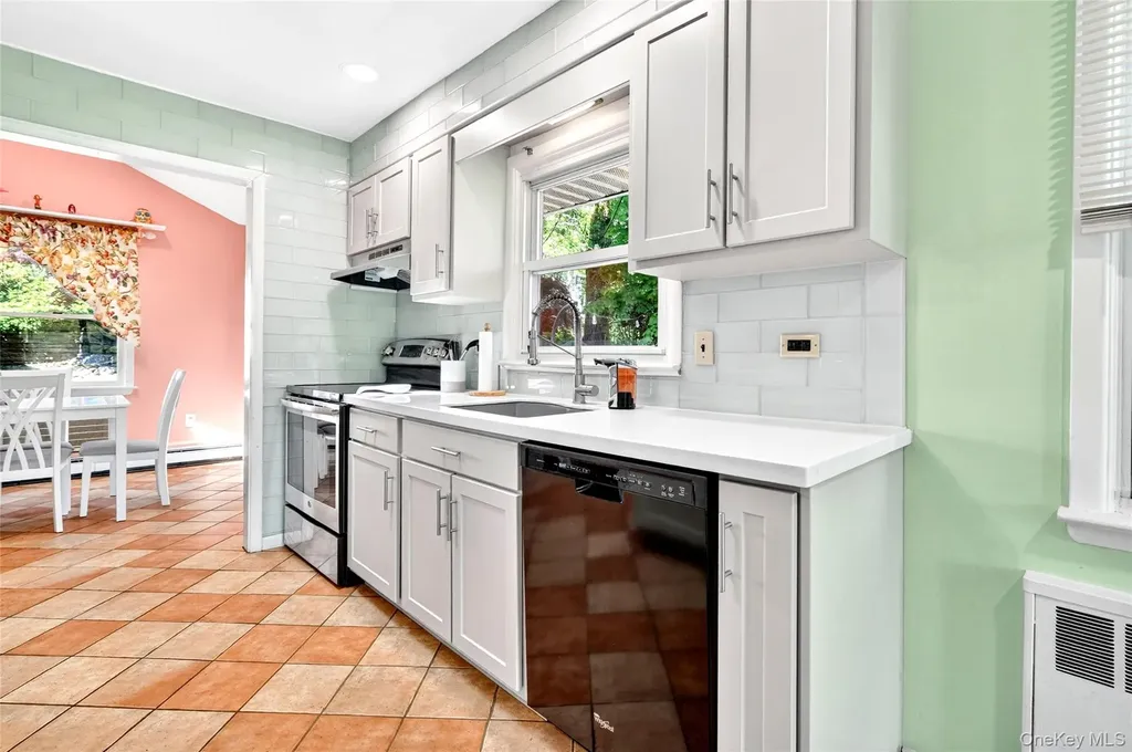 25 Hillside Avenue Valhalla NY 10595