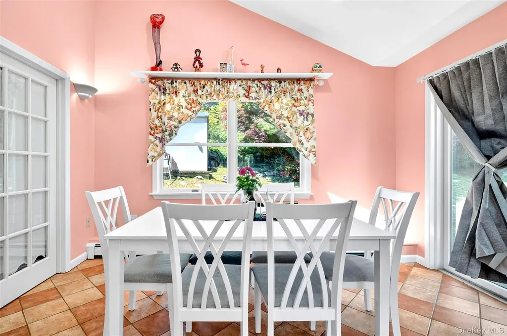25 Hillside Avenue Valhalla NY 10595