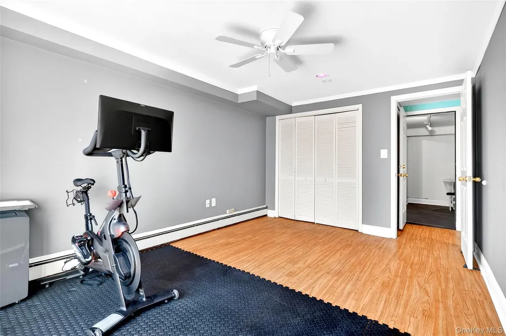25 Hillside Avenue Valhalla NY 10595