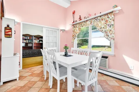 25 Hillside Avenue Valhalla NY 10595