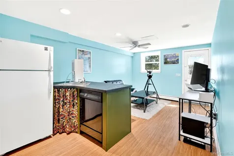 25 Hillside Avenue Valhalla NY 10595
