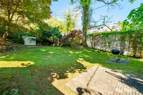 25 Hillside Avenue Valhalla NY 10595