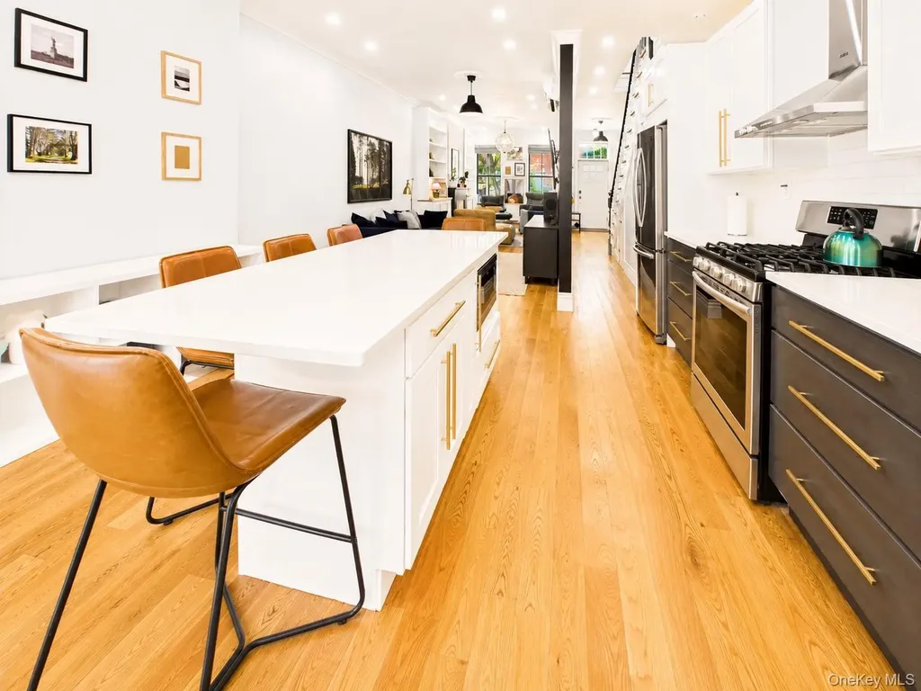 3 Jardine Place Brooklyn NY 11233