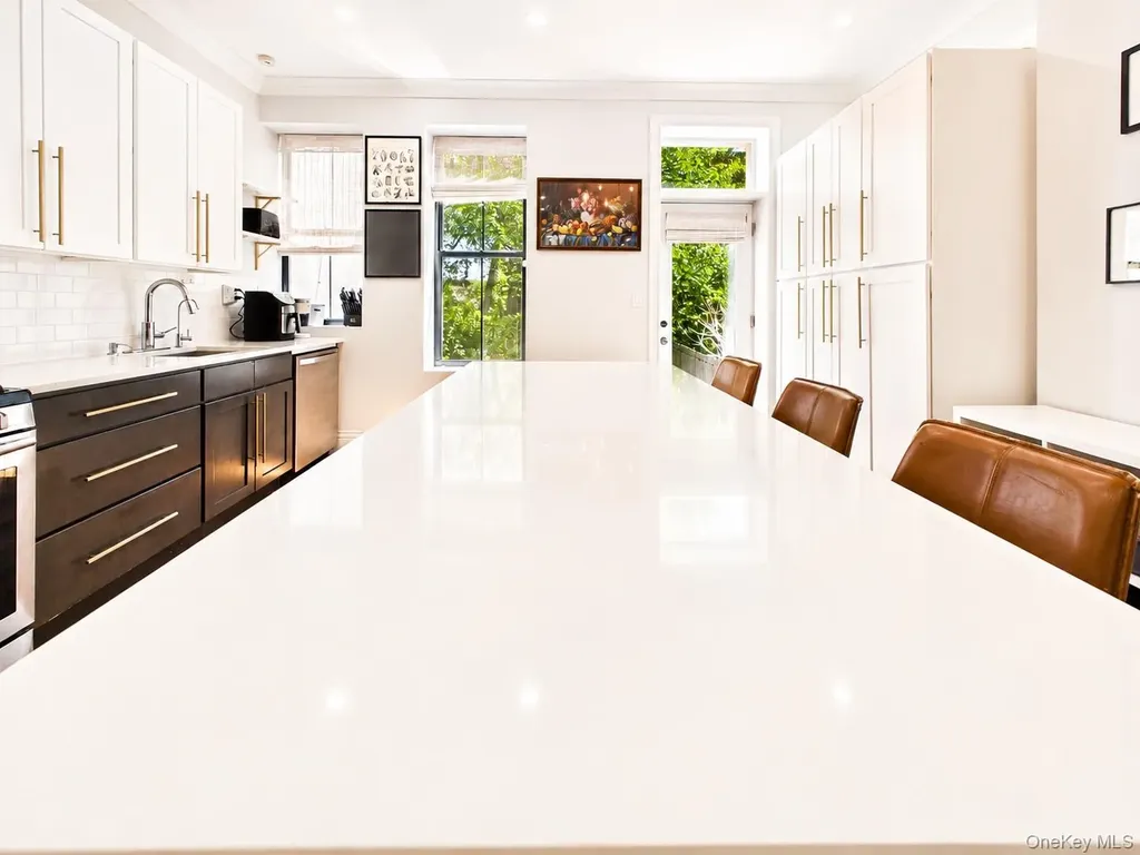 3 Jardine Place Brooklyn NY 11233