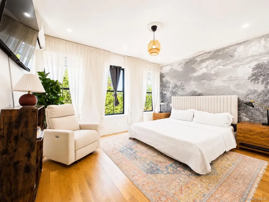 3 Jardine Place Brooklyn NY 11233