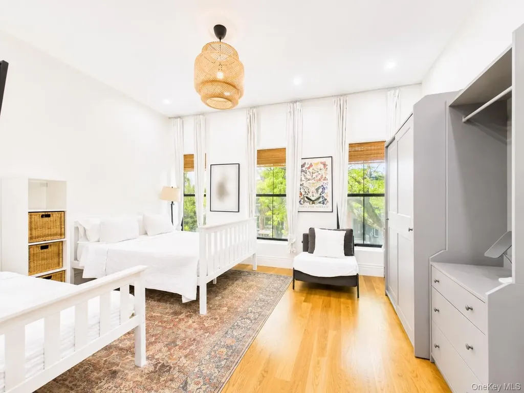 3 Jardine Place Brooklyn NY 11233