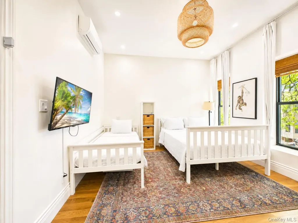 3 Jardine Place Brooklyn NY 11233