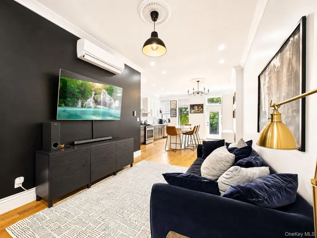 3 Jardine Place Brooklyn NY 11233