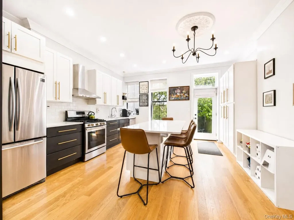 3 Jardine Place Brooklyn NY 11233