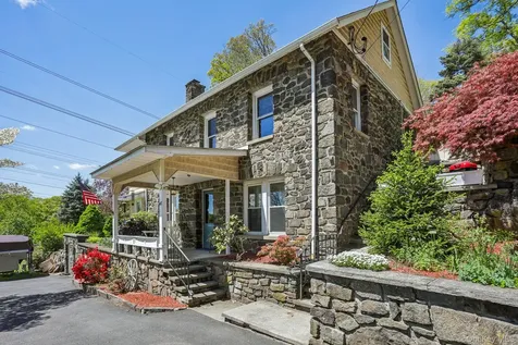 48 Montrose Station Road Montrose NY 10548