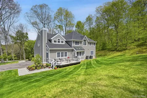 12 Gideon Reynolds Road Cross River NY 10518