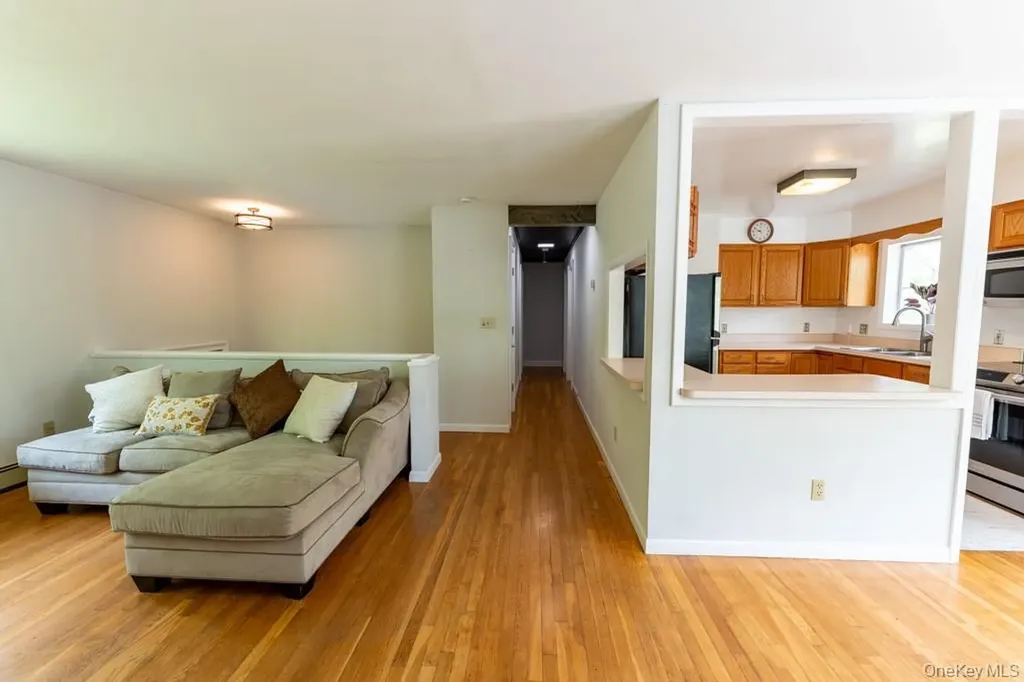 23 Lakeview Drive Holmes NY 12531