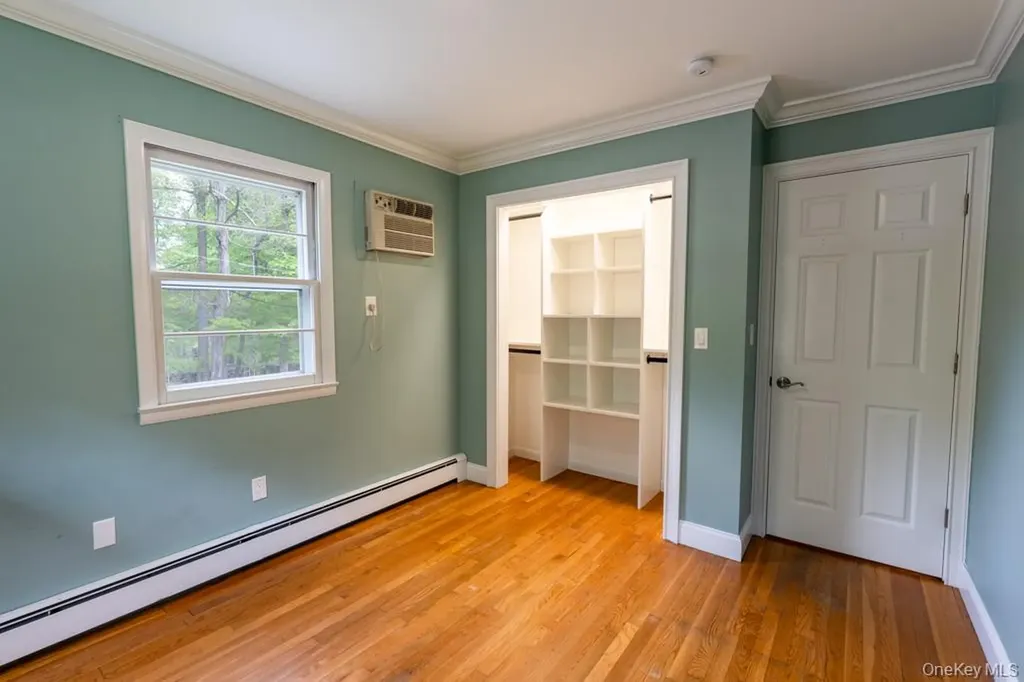 23 Lakeview Drive Holmes NY 12531