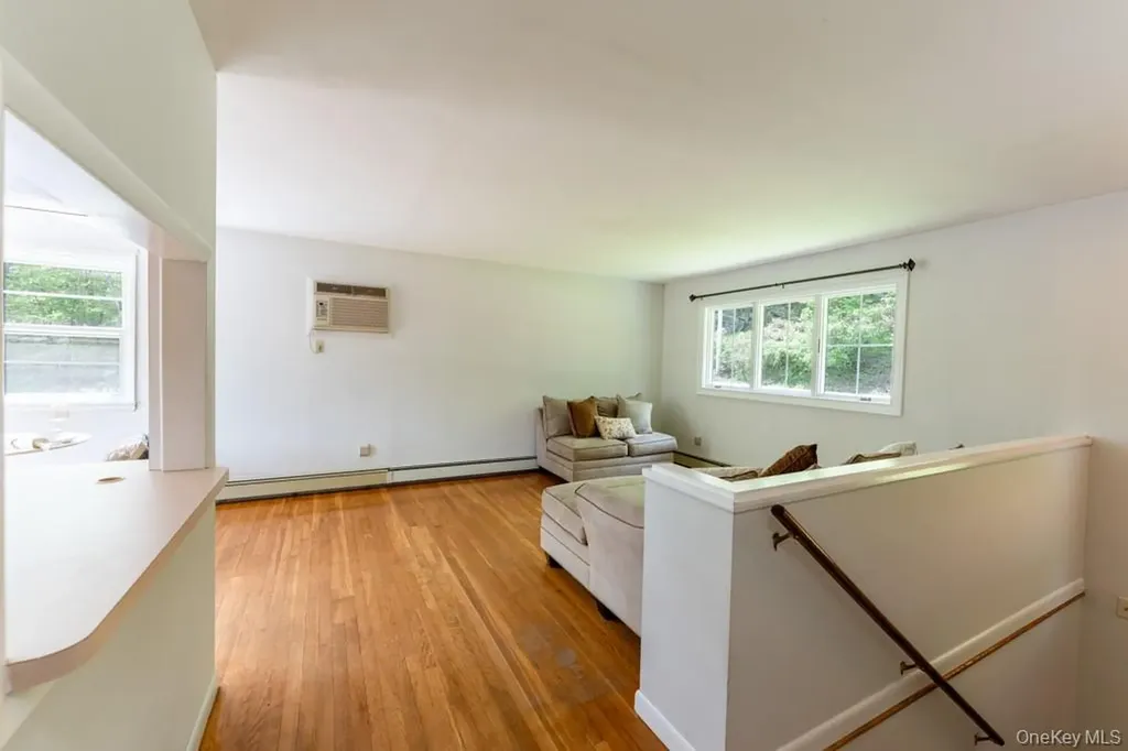 23 Lakeview Drive Holmes NY 12531
