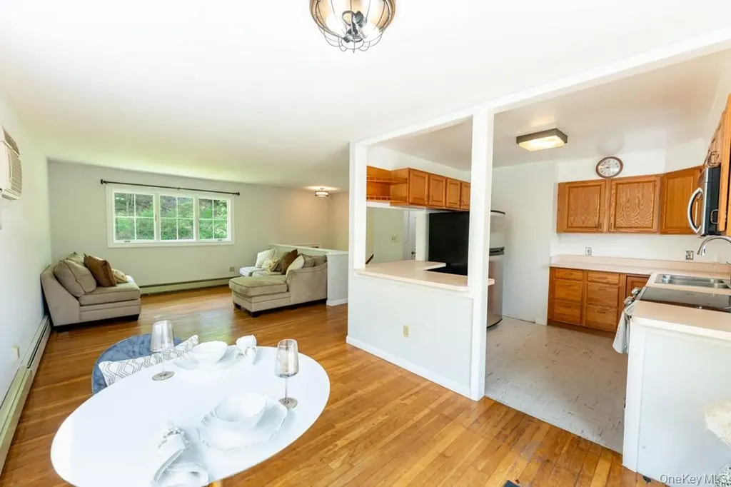 23 Lakeview Drive Holmes NY 12531