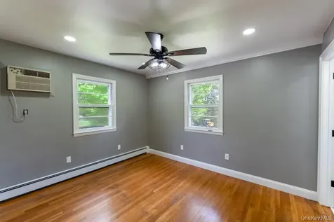 23 Lakeview Drive Holmes NY 12531